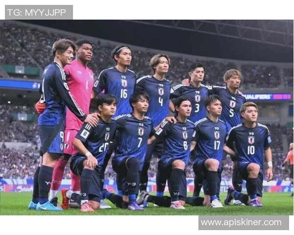 日本足球明星崛起之路:从青训到世界杯的奋斗与荣耀 日本足球明星崛起之路:从青训到世界杯的奋斗与荣耀