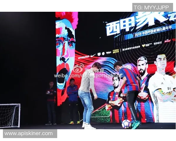 如何打造一个独特的足球球星界面提升用户互动体验